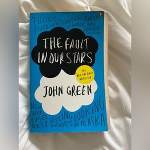 Book: the fault in our stars by John Green
